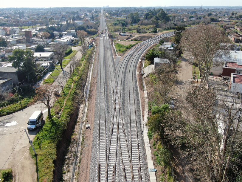 Inauguration de Ferrocarril Central, la ligne ferroviaire de tous les records de NGE en Uruguay